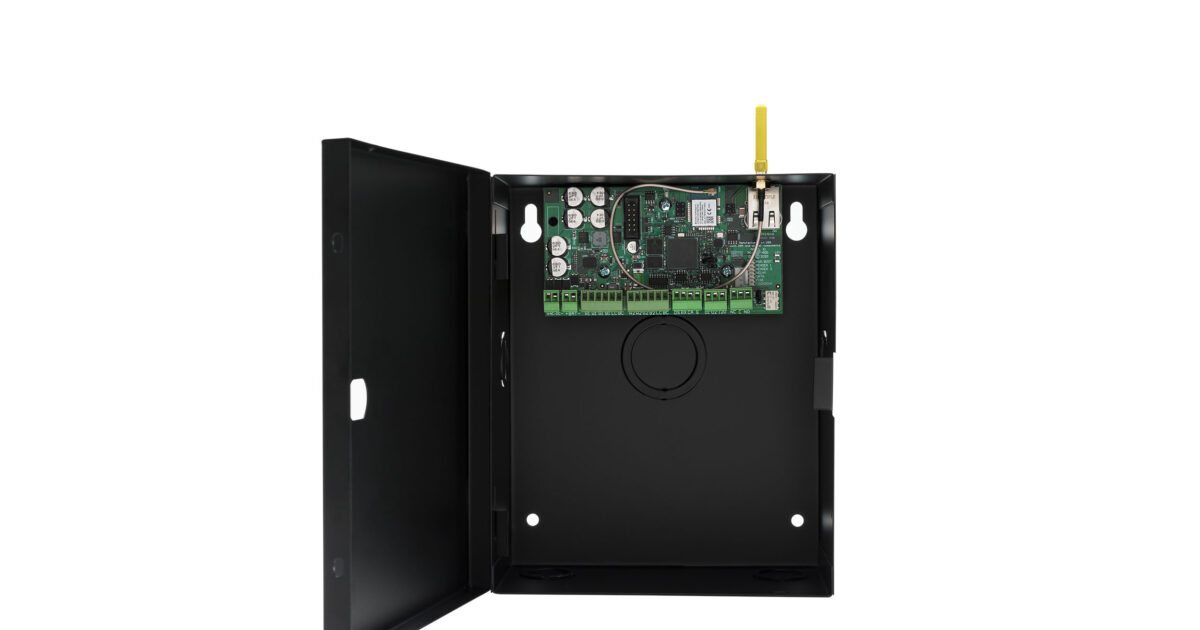 X1 SingleDoor Access Controller